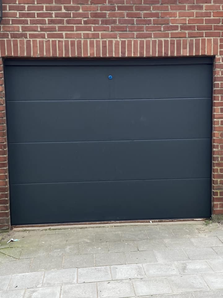 Porte de garage 14